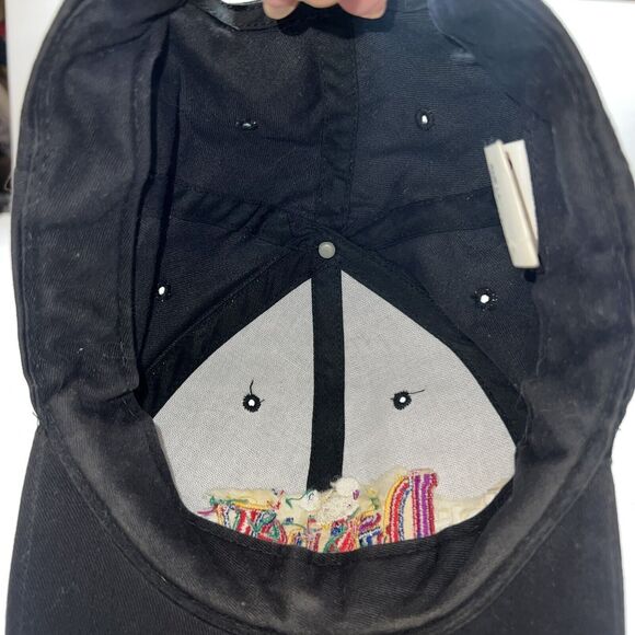 Vintage Walt Disney World Embordered Ball Cap Black Goofys Hat Shop 90s Y2K - Picture 9 of 9